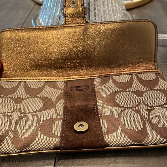 Coach Brown and Bronze Gold Pouchette or Wallet - Picture 5 of 10